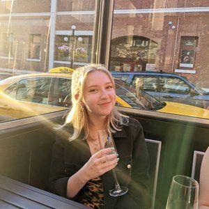 Meet your Posher, Jenna